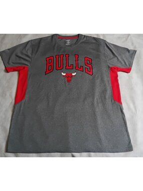 NBA Chicago Bulls Athletic Shirt XL Basketball Gray Red Polyester T-Shirt